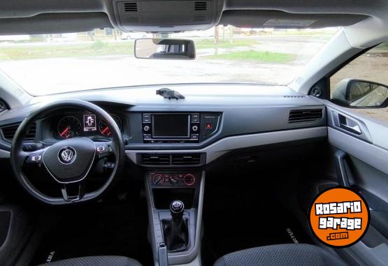 Autos - Volkswagen Virtus 2018 2018 Nafta 83000Km - En Venta