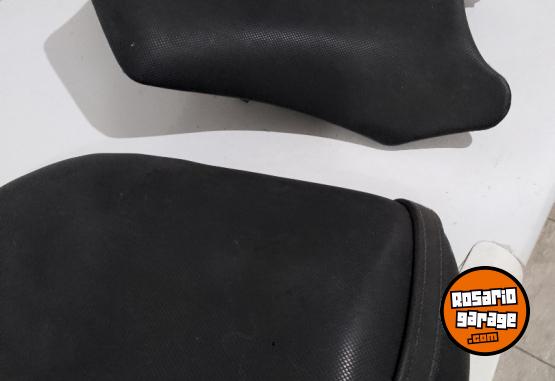 Accesorios para Motos - L�quido asientos de ninja Kawasaki 250 nuevos escucho oferta - En Venta