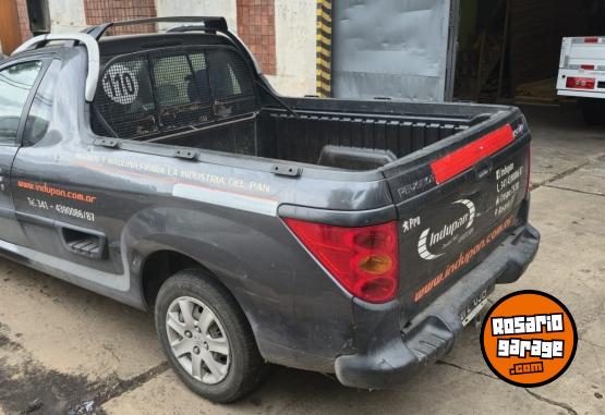 Utilitarios - Peugeot HOGGAR 2014 Nafta 220000Km - En Venta