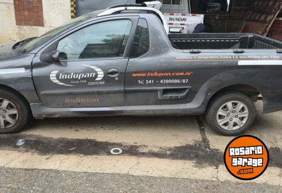 Utilitarios - Peugeot HOGGAR 2014 Nafta 220000Km - En Venta