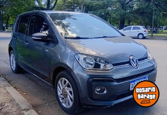 Autos - Volkswagen Up! Hight 1.0L 75cv 5p. 2018 Nafta 79000Km - En Venta