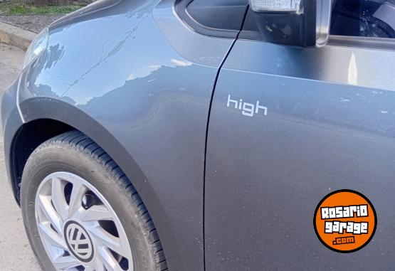 Autos - Volkswagen Up! Hight 1.0L 75cv 5p. 2018 Nafta 79000Km - En Venta