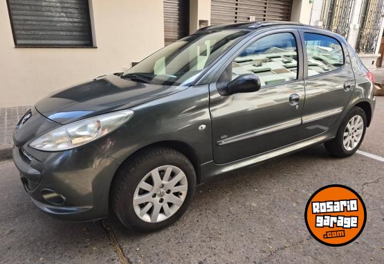 Autos - Peugeot 207 2012 Diesel 123000Km - En Venta