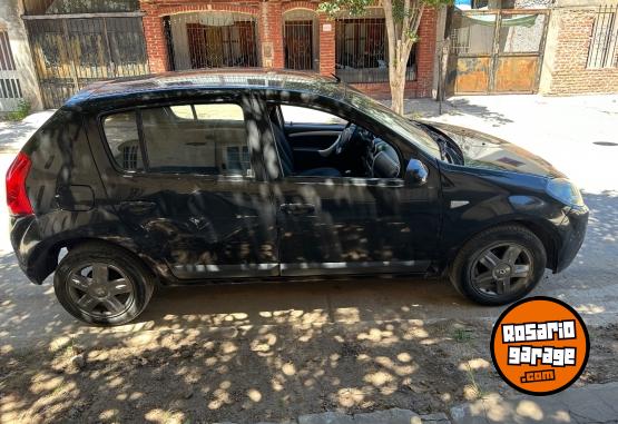 Autos - Renault Sandero GetUp 2011 Nafta 167000Km - En Venta