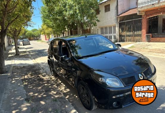 Autos - Renault Sandero GetUp 2011 Nafta 167000Km - En Venta