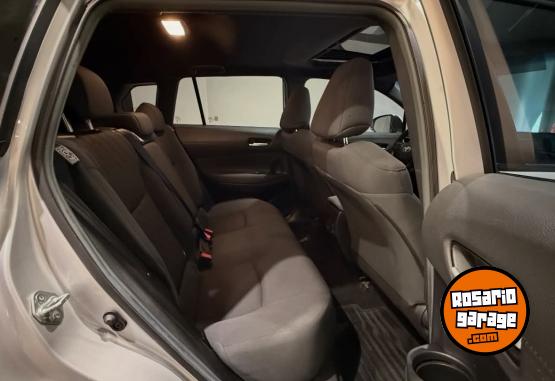 Autos - Toyota COROLLA CROSS XEI 2022 Nafta 44000Km - En Venta