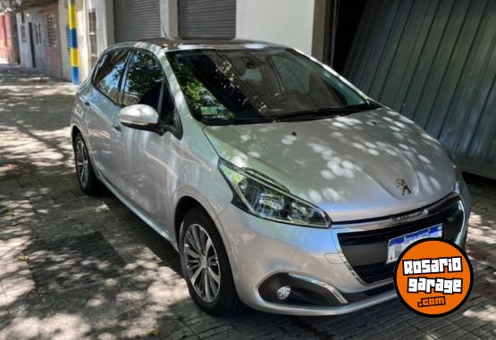 Autos - Peugeot 208 2019 Nafta 40871Km - En Venta