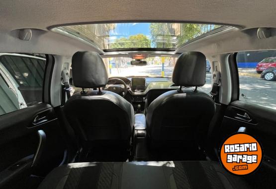 Autos - Peugeot 208 2019 Nafta 40871Km - En Venta