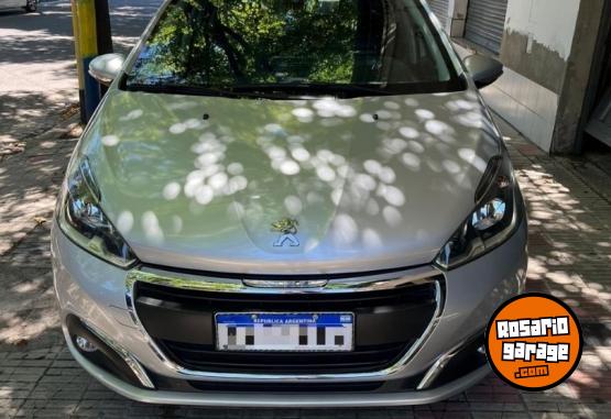 Autos - Peugeot 208 2019 Nafta 40871Km - En Venta