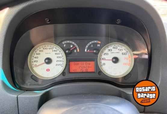 Autos - Fiat Idea 2006 GNC 250000Km - En Venta