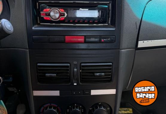 Autos - Fiat Idea 2006 GNC 250000Km - En Venta