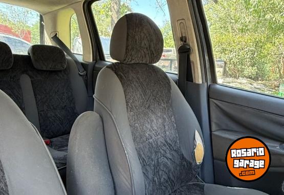 Autos - Fiat Idea 2006 GNC 250000Km - En Venta