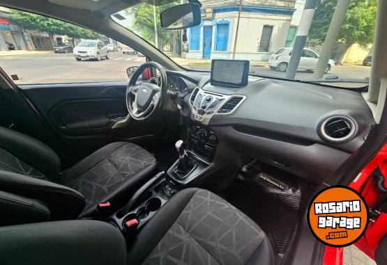 Autos - Ford FIESTA  KINETIC TITANIUM 2012 Nafta 125000Km - En Venta