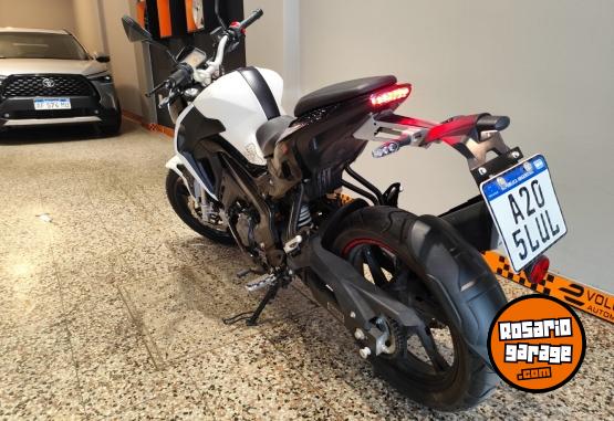 Motos - Benelli 180S 2024 Nafta 1160Km - En Venta