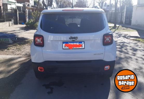 Camionetas - Jeep Renegade sport 2017 Nafta 87900Km - En Venta