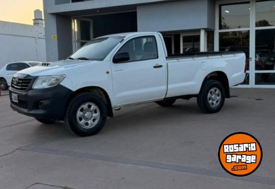 Camionetas - Toyota Cabina simple 2014 Diesel 270000Km - En Venta