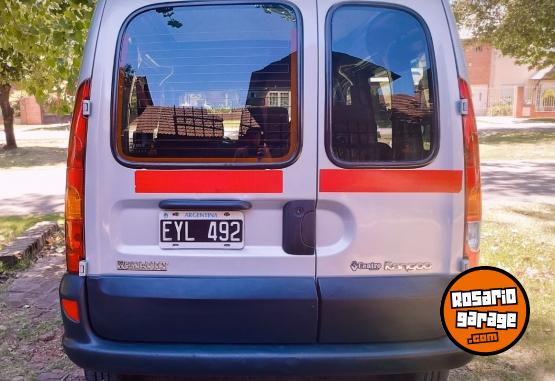 Utilitarios - Renault Kangoo Familiar 2005 Diesel 179000Km - En Venta