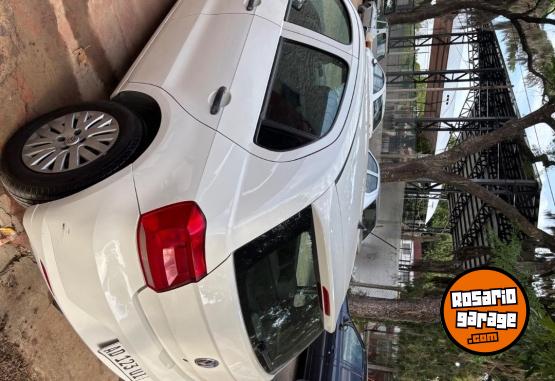 Autos - Volkswagen Gol trend 2018 Nafta 120000Km - En Venta