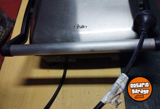 Hogar - VENDO PLANCHA GRILL - En Venta