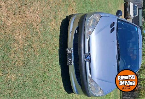 Autos - Peugeot 206 2007 Nafta 271000Km - En Venta