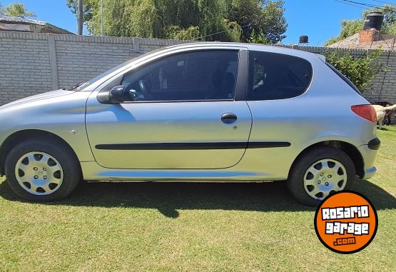 Autos - Peugeot 206 2007 Nafta 271000Km - En Venta