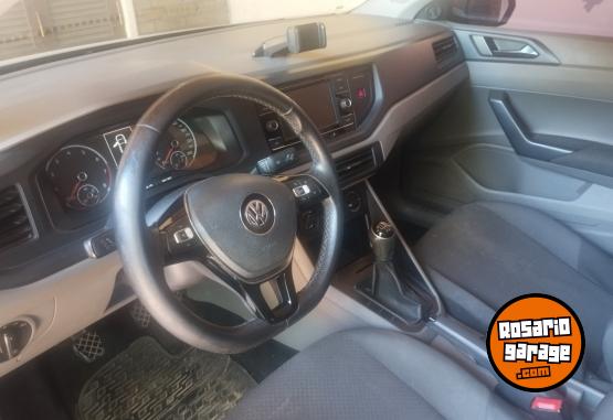 Autos - Volkswagen Virtus 2018 Nafta 150000Km - En Venta
