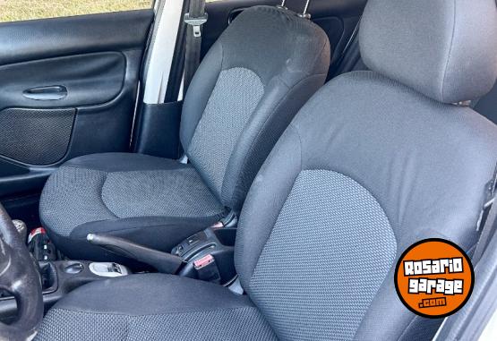 Autos - Peugeot 207 2011 Nafta 136500Km - En Venta