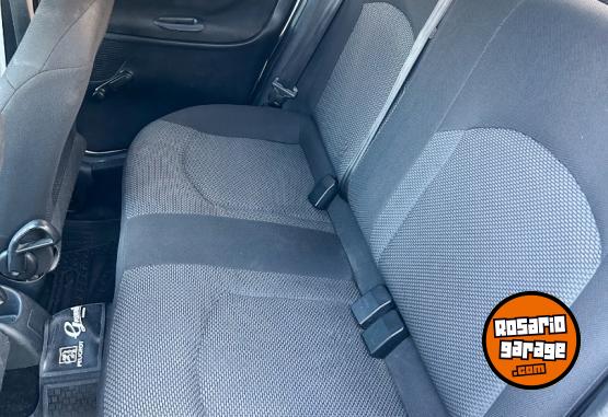 Autos - Peugeot 207 2011 Nafta 136500Km - En Venta