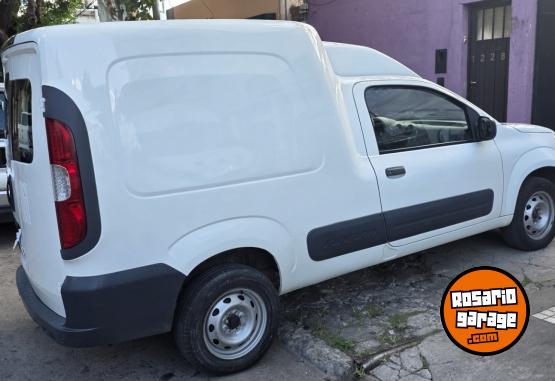 Utilitarios - Fiat Fiorino 2019 Nafta 110000Km - En Venta