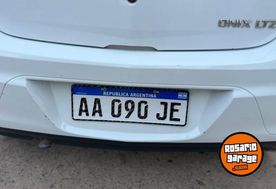 Autos - Chevrolet ONIX LTZ 2016 GNC 160000Km - En Venta