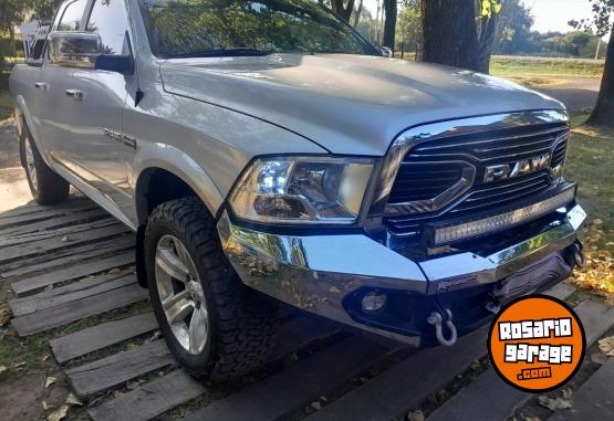 Camionetas - RAM RAM 1500 LARAMIE 2019 Nafta 74000Km - En Venta