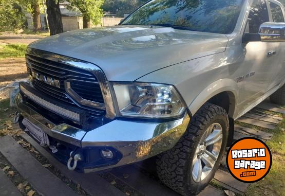 Camionetas - RAM RAM 1500 LARAMIE 2019 Nafta 74000Km - En Venta