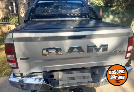 Camionetas - RAM RAM 1500 LARAMIE 2019 Nafta 74000Km - En Venta