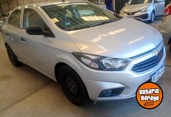 Autos - Chevrolet Onix 2021 Nafta 62000Km - En Venta