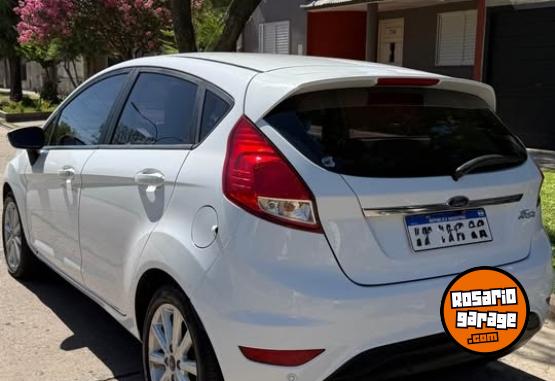 Autos - Ford Fiesta SE plus 2018 2018 Nafta 87000Km - En Venta