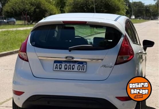 Autos - Ford Fiesta SE plus 2018 2018 Nafta 87000Km - En Venta