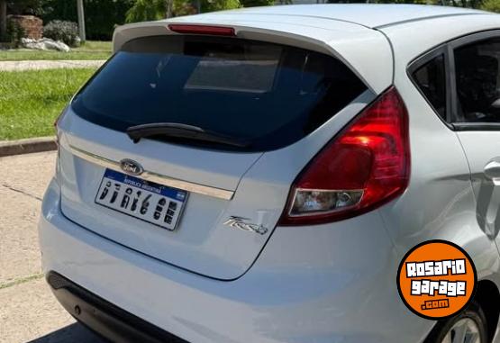 Autos - Ford Fiesta SE plus 2018 2018 Nafta 87000Km - En Venta