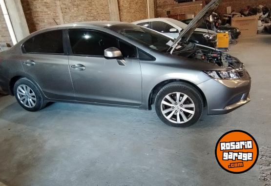 Autos - Honda Civic 2015 Nafta 145000Km - En Venta