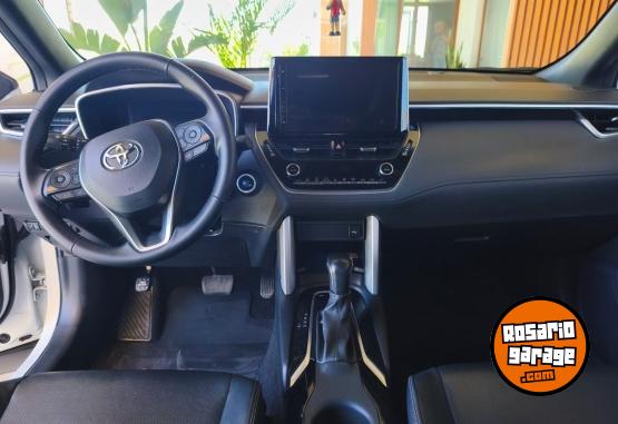 Camionetas - Toyota Corolla Cross 2022 Nafta 50000Km - En Venta