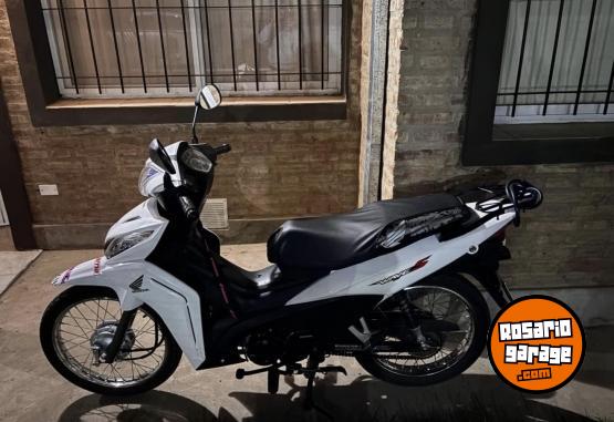 Motos - Honda Wave 2022 Nafta 14600Km - En Venta