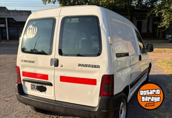 Utilitarios - Peugeot Partner 2009 Diesel 335000Km - En Venta