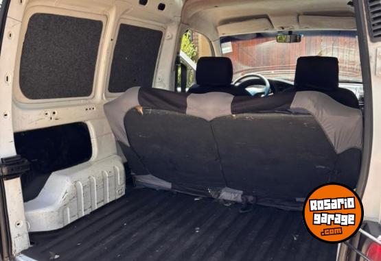 Utilitarios - Peugeot Partner 2009 Diesel 335000Km - En Venta