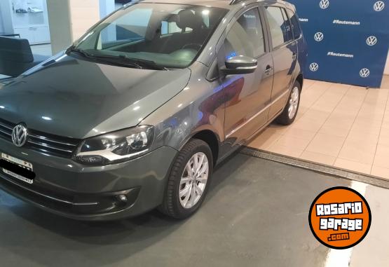 Autos - Volkswagen SURAN 1.6 HIGHLINE 2014 Nafta 125000Km - En Venta