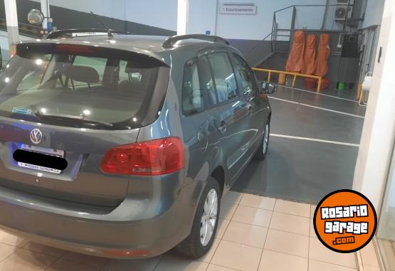 Autos - Volkswagen SURAN 1.6 HIGHLINE 2014 Nafta 125000Km - En Venta