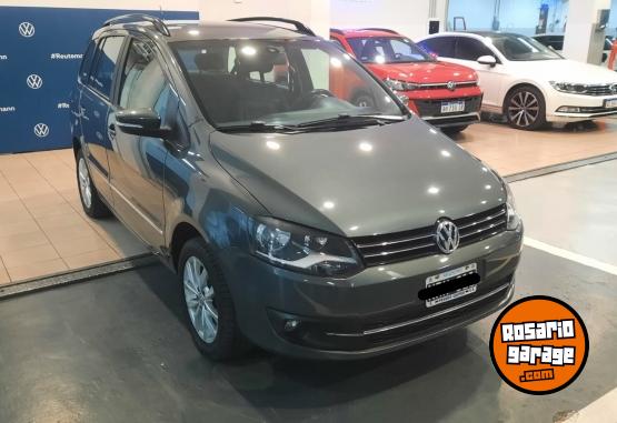 Autos - Volkswagen SURAN 1.6 HIGHLINE 2014 Nafta 125000Km - En Venta