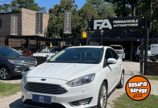 Autos - Ford FOCUS III 2.0 TITANIUM 2017 Nafta  - En Venta