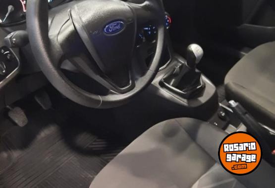 Autos - Ford FIESTA 5P 1.6 S MT 2015 Nafta 53000Km - En Venta
