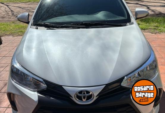 Autos - Toyota Yaris xs 2024 Nafta 28000Km - En Venta