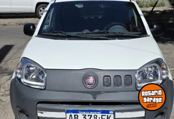Utilitarios - Fiat Fiorino 2017 Nafta 110000Km - En Venta