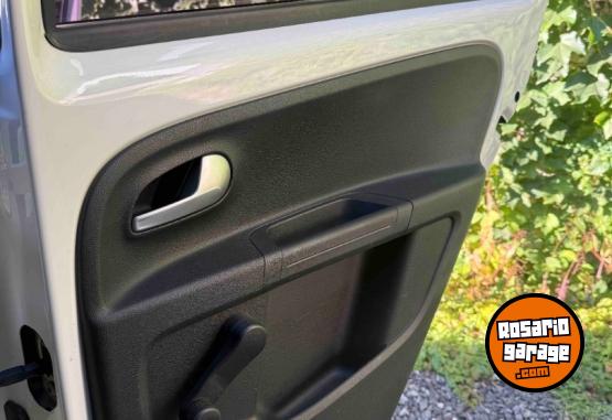 Autos - Volkswagen up! move 2015 Nafta 76500Km - En Venta